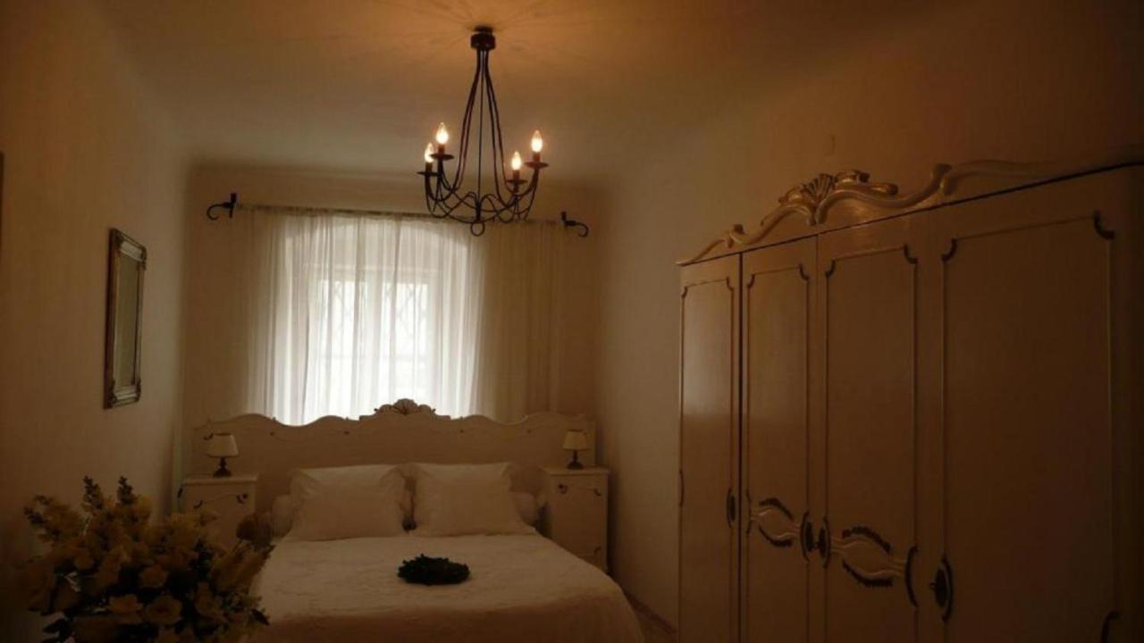 Apartment Dum U Cerneho Beranka Prague Luaran gambar