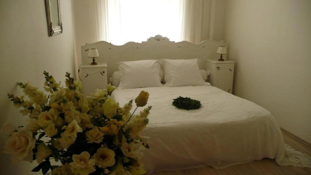 Apartment Dum U Cerneho Beranka Prague Luaran gambar